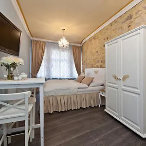 Cathedral Aparthotel Prag